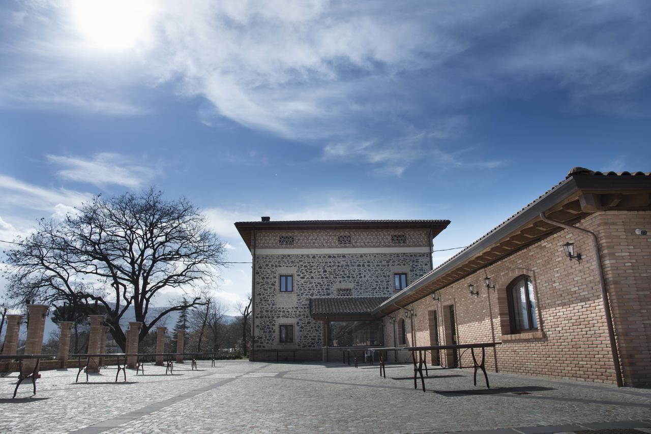 La Tenuta Di Trimalcione Pofi 외부 사진